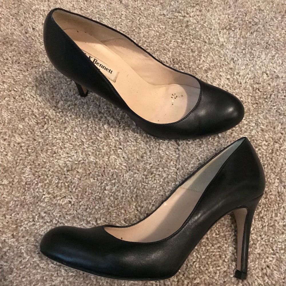 LK Bennett Shilo Black leather pump